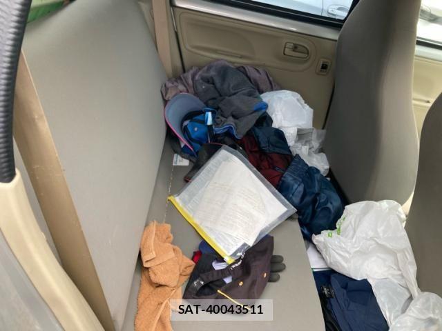 Daihatsu ESSE 2007-08 8145775-13