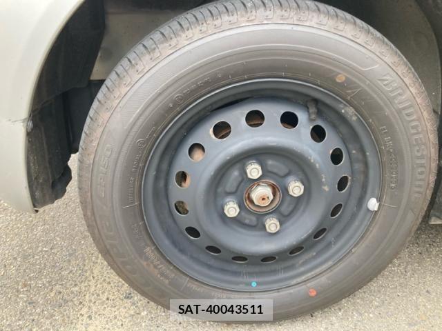 Daihatsu ESSE 2007-08 8145775-6