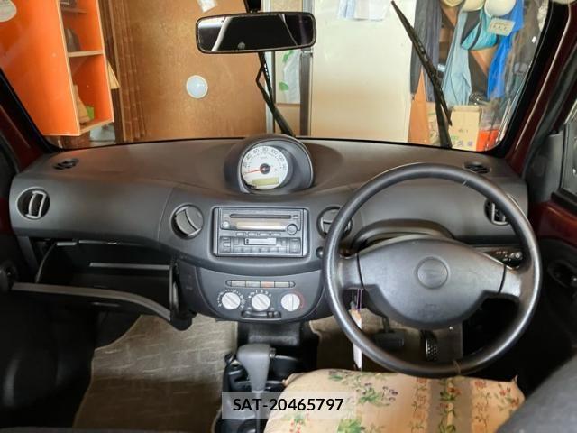 Daihatsu ESSE 2009-04 8145774-2