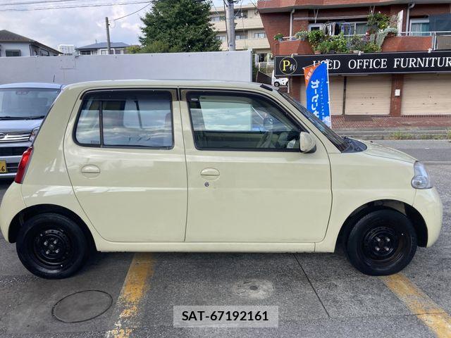 Daihatsu ESSE 2007-02 8365785-3