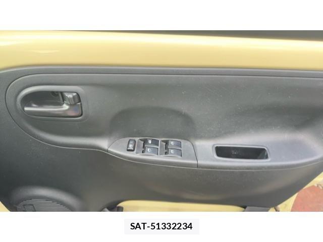Daihatsu ESSE 2010-09 8561821-11