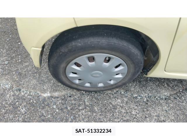 Daihatsu ESSE 2010-09 8561821-3