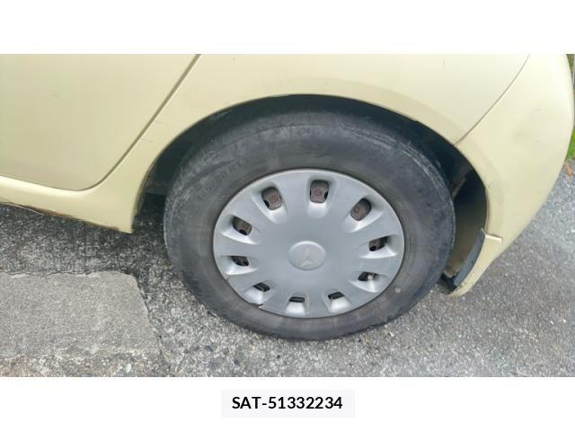 Daihatsu ESSE 2010-09 8561821-6