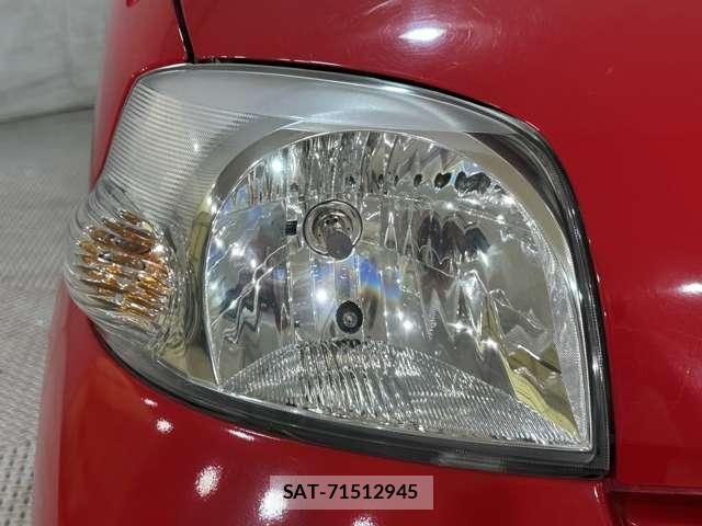 Daihatsu ESSE 2007-09 8561819-21