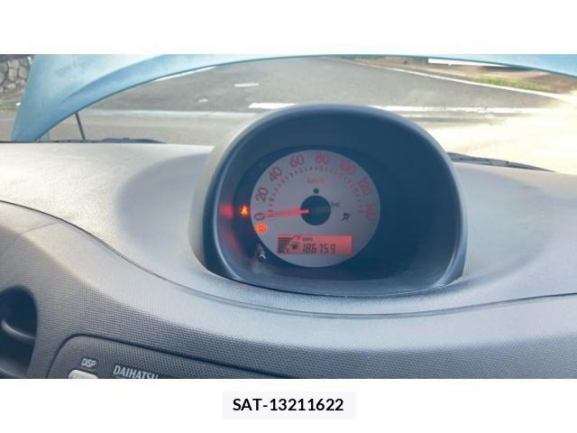 Daihatsu ESSE 2009-10 8626670-16