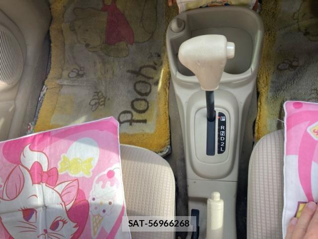 Daihatsu ESSE 2006-05 8741967-17