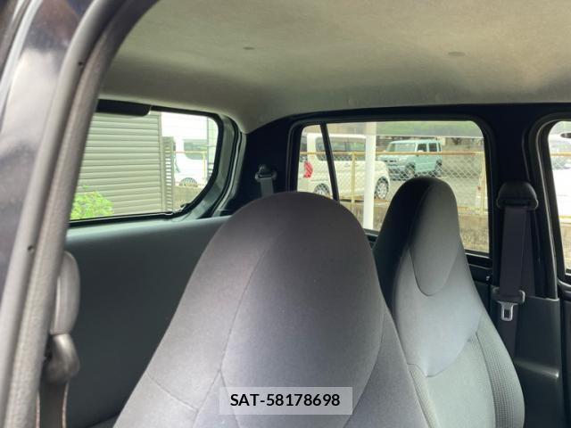 Daihatsu ESSE 2009-10 8780128-9