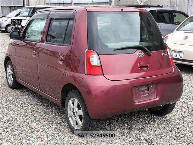 Daihatsu ESSE 2009-07 5867330-5