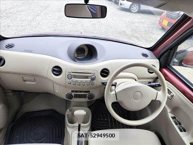 Daihatsu ESSE 2009-07 5867330-8