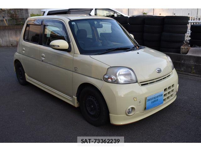 Daihatsu ESSE 2009-09 7218180-3
