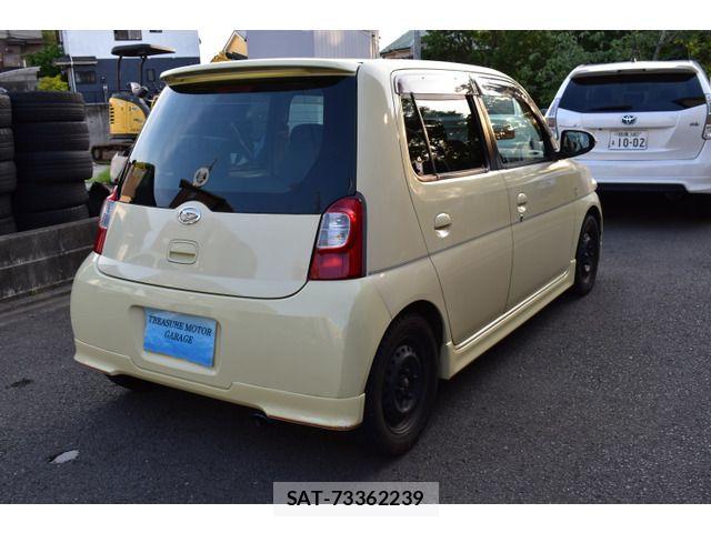 Daihatsu ESSE 2009-09 7218180-4