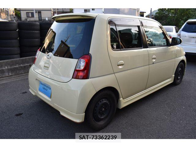 Daihatsu ESSE 2009-09 7218180-6