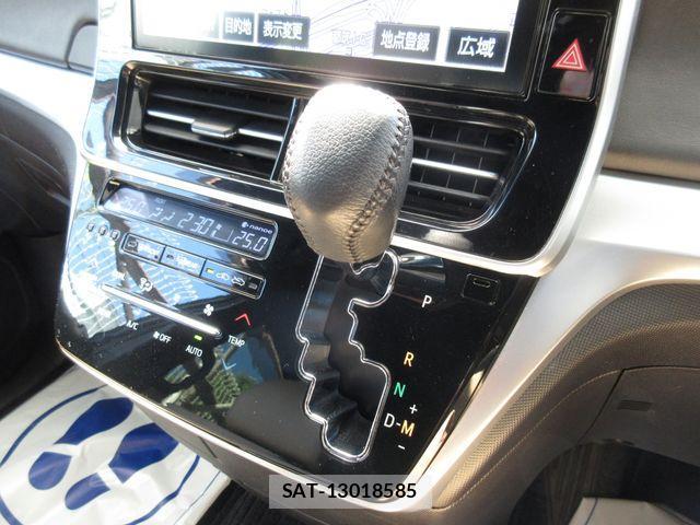 Toyota ESTIMA 2017-06 1172885-15