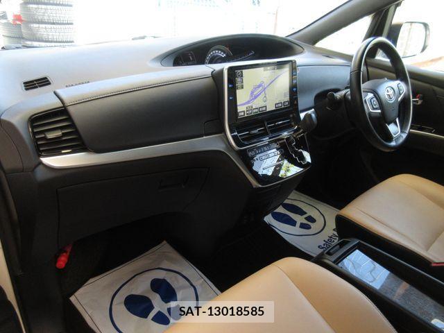 Toyota ESTIMA 2017-06 1172885-26