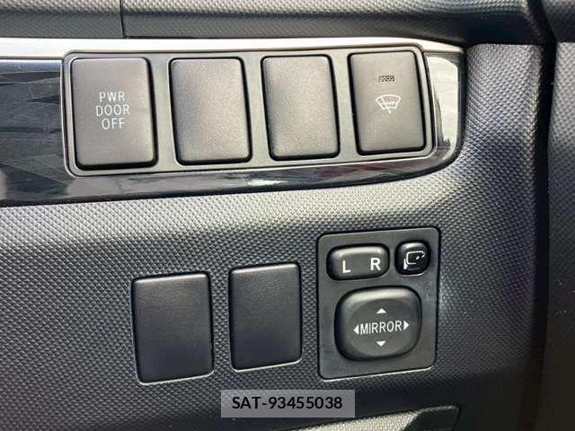 Toyota ESTIMA 2013-10 1297523-17