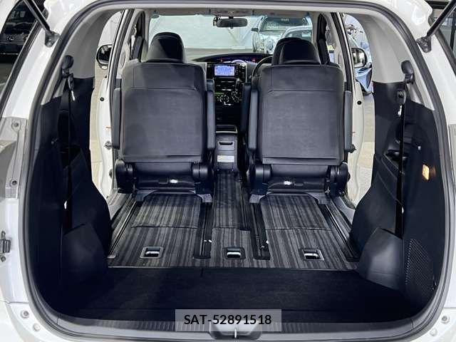Toyota ESTIMA 2016-01 1428373-8