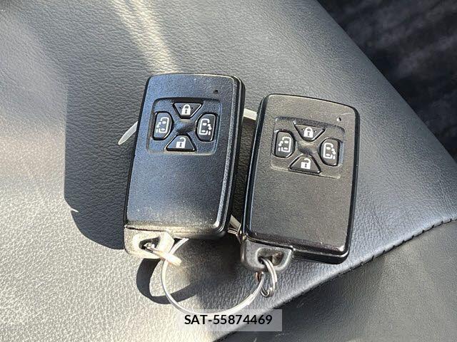 Toyota ESTIMA 2016-05 1445478-25