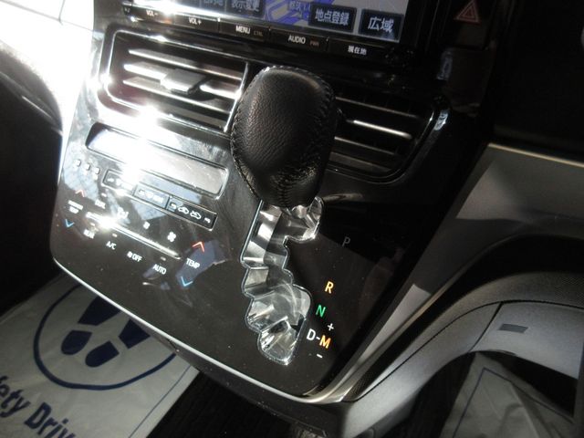 Toyota ESTIMA 2016-11 1544845-17