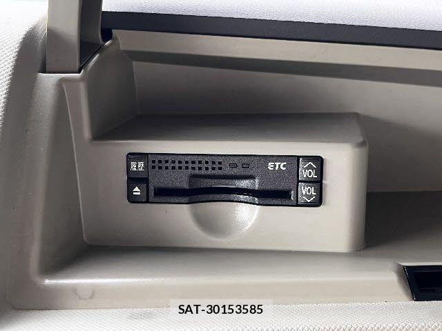 Toyota ESTIMA 2007-04 1585410-15