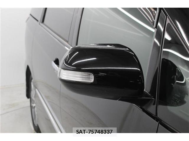 Toyota ESTIMA 2017-03 3668584-9
