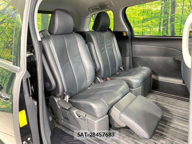 Toyota ESTIMA 2013-02 3905363-8