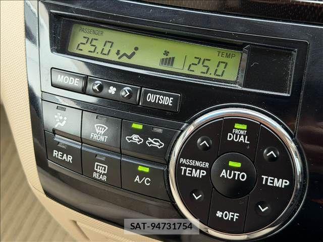 Toyota ESTIMA 2012-05 4041739-12