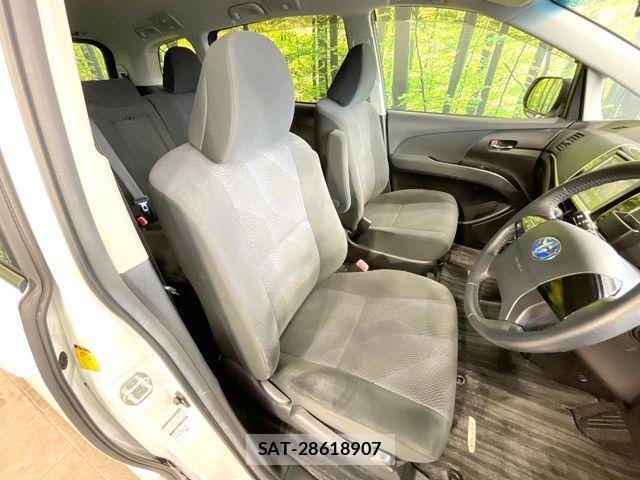 Toyota ESTIMA 2013-02 4638832-7