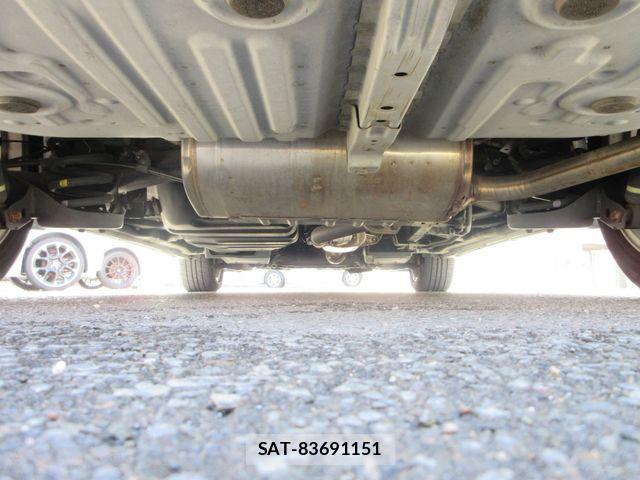 Toyota ESTIMA 2010-03 5867356-29