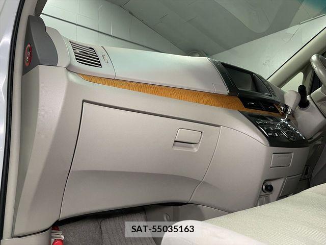 Toyota ESTIMA 2012-02 5867337-21