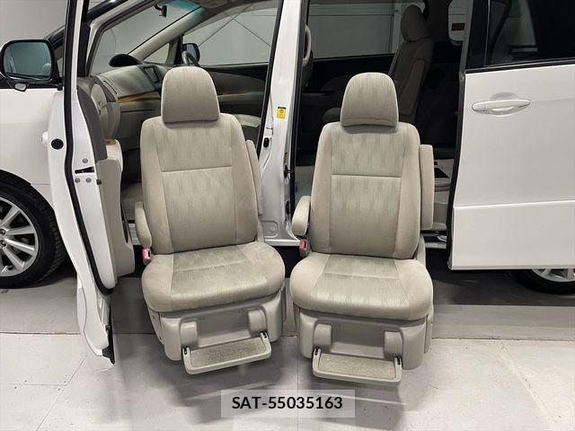 Toyota ESTIMA 2012-02 5867337-4
