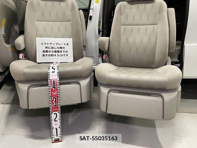 Toyota ESTIMA 2012-02 5867337-5