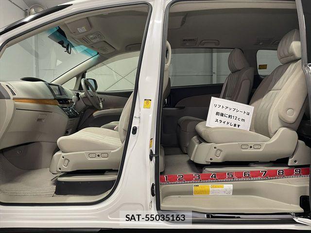 Toyota ESTIMA 2012-02 5867337-7