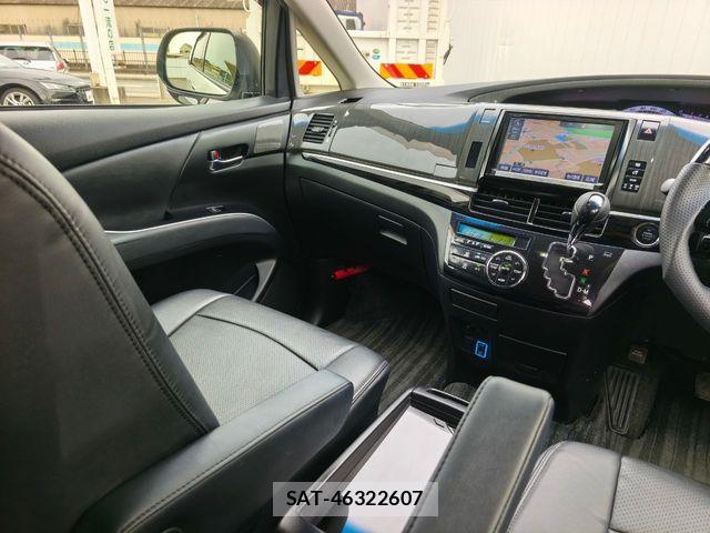 Toyota ESTIMA 2015-02 6671243-8