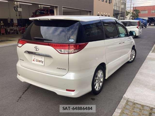 Toyota ESTIMA 2009-11 6904817-9
