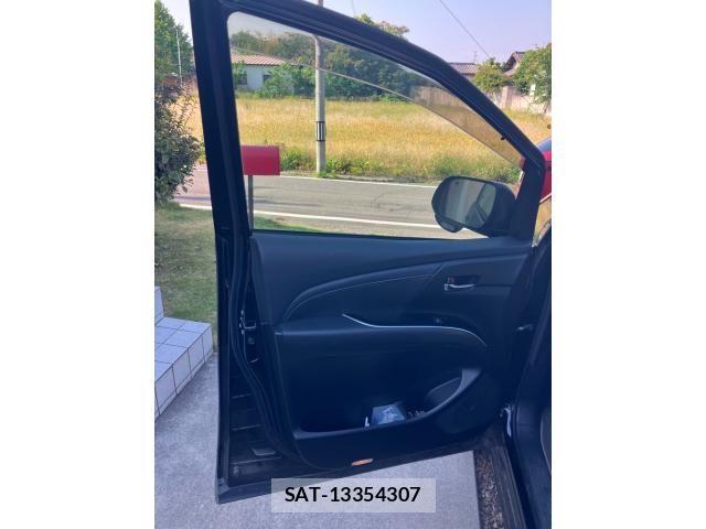 Toyota ESTIMA 2017-02 6904807-13