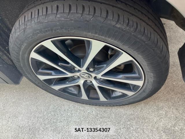Toyota ESTIMA 2017-02 6904807-4