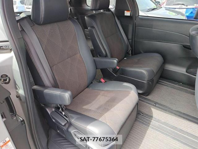 Toyota ESTIMA 2016-10 7058434-22