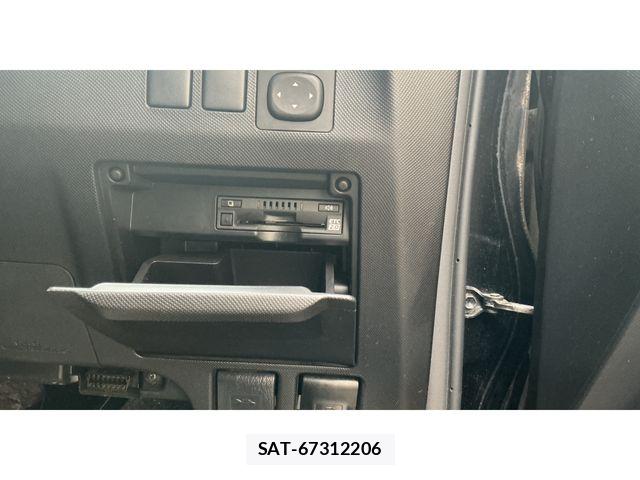 Toyota ESTIMA 2017-01 7058438-13