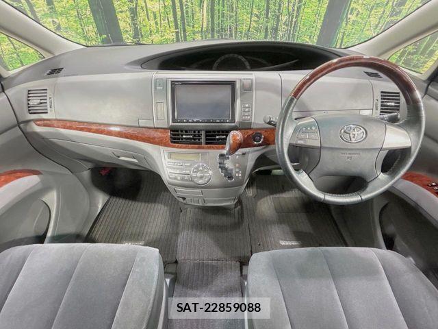 Toyota ESTIMA 2012-03 7218203-1