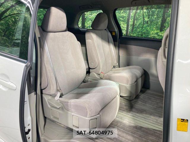 Toyota ESTIMA 2007-07 7218183-8