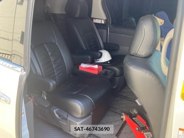 Toyota ESTIMA 2012-04 7218204-16