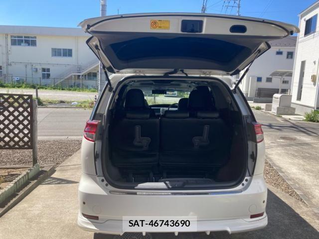Toyota ESTIMA 2012-04 7218204-7