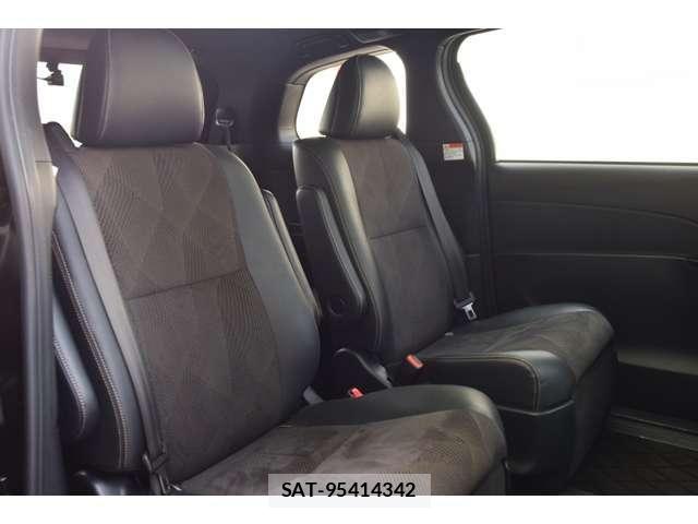 Toyota ESTIMA 2017-07 7218216-9