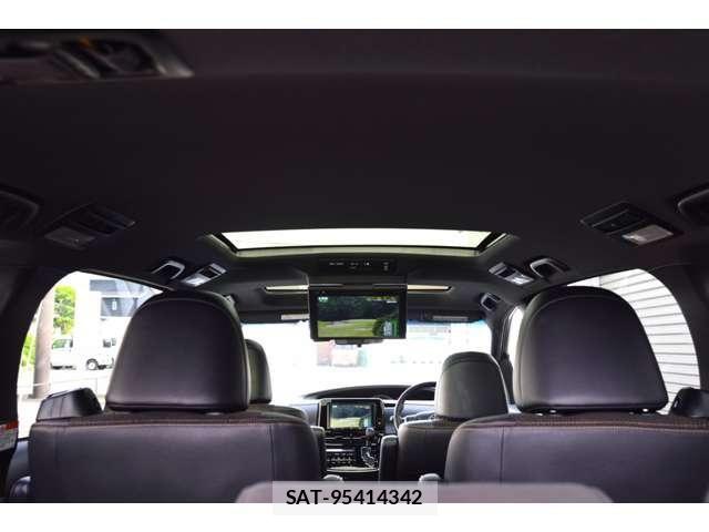 Toyota ESTIMA 2017-07 7218216-14
