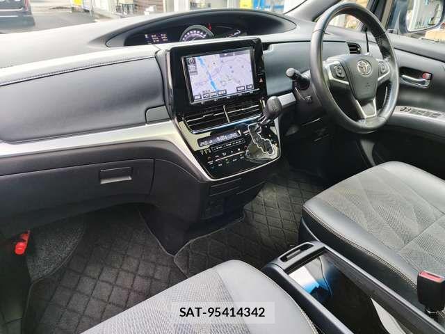 Toyota ESTIMA 2017-07 7218216-1