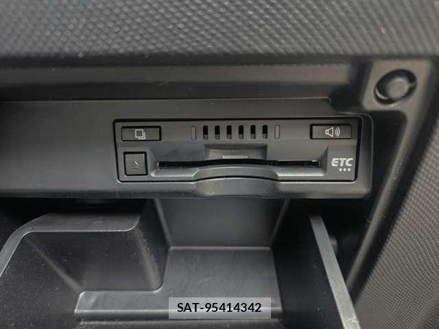 Toyota ESTIMA 2017-07 7218216-19