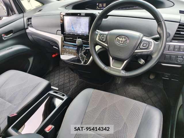 Toyota ESTIMA 2017-07 7218216-3