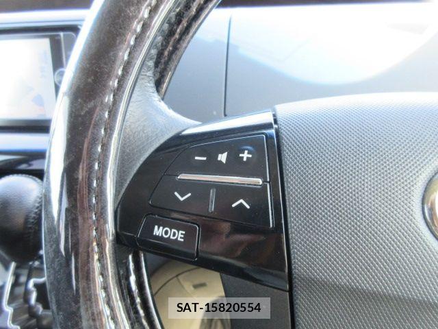Toyota ESTIMA 2013-10 7218209-9