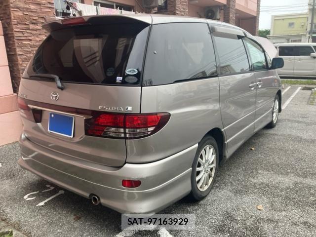 Toyota ESTIMA 2004-07 7218182-3