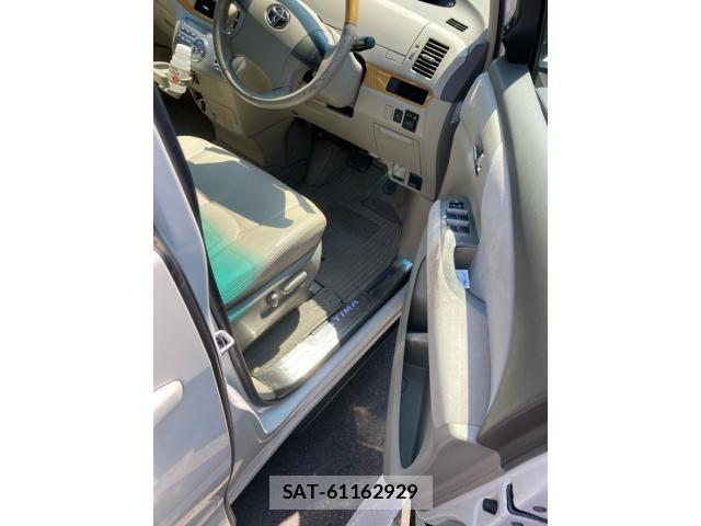 Toyota ESTIMA 2008-08 7218193-9